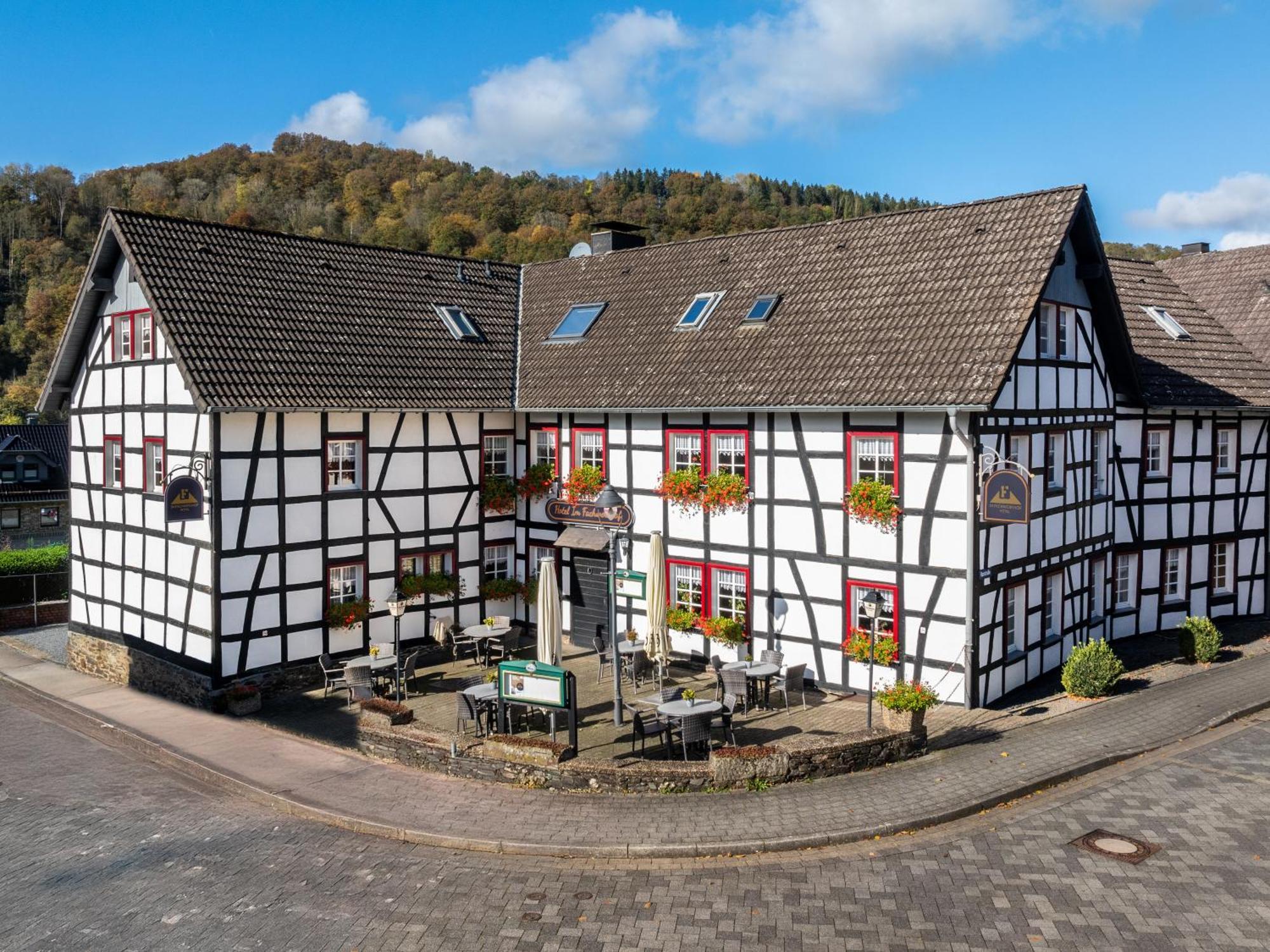 Garni Hotel Im Fachwerkhof Simmerath Exterior photo